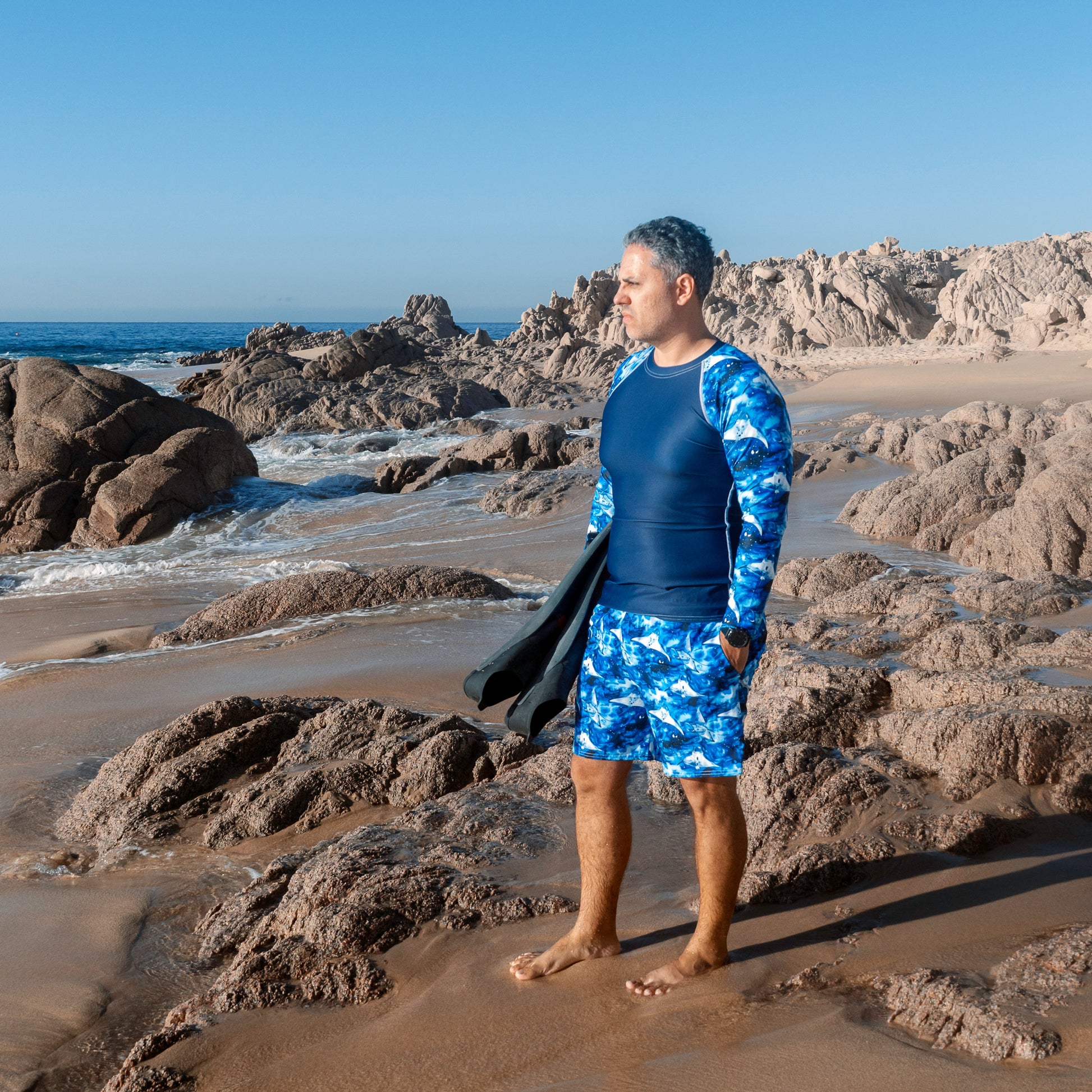 Starry Manta Ray Men's Rash Guard - Salinity Swimwear
