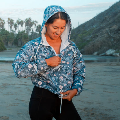 Dusky Gray Whale Women’s Cropped Windbreaker